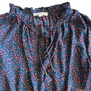 Socialite Women's Blue Floral Blouse